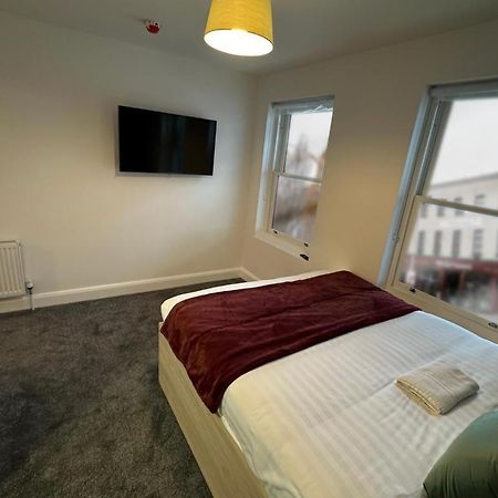 Mary Mullen'S Rooms Eyre Square. Galway Luaran gambar