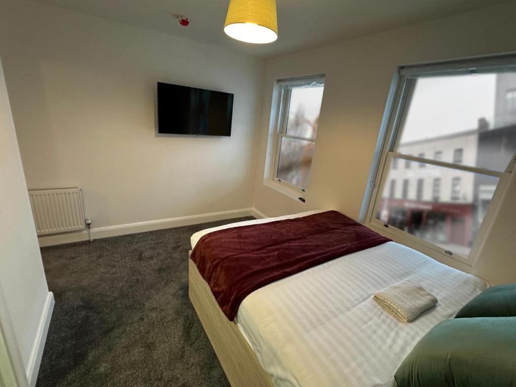 Mary Mullen'S Rooms Eyre Square. Galway Luaran gambar