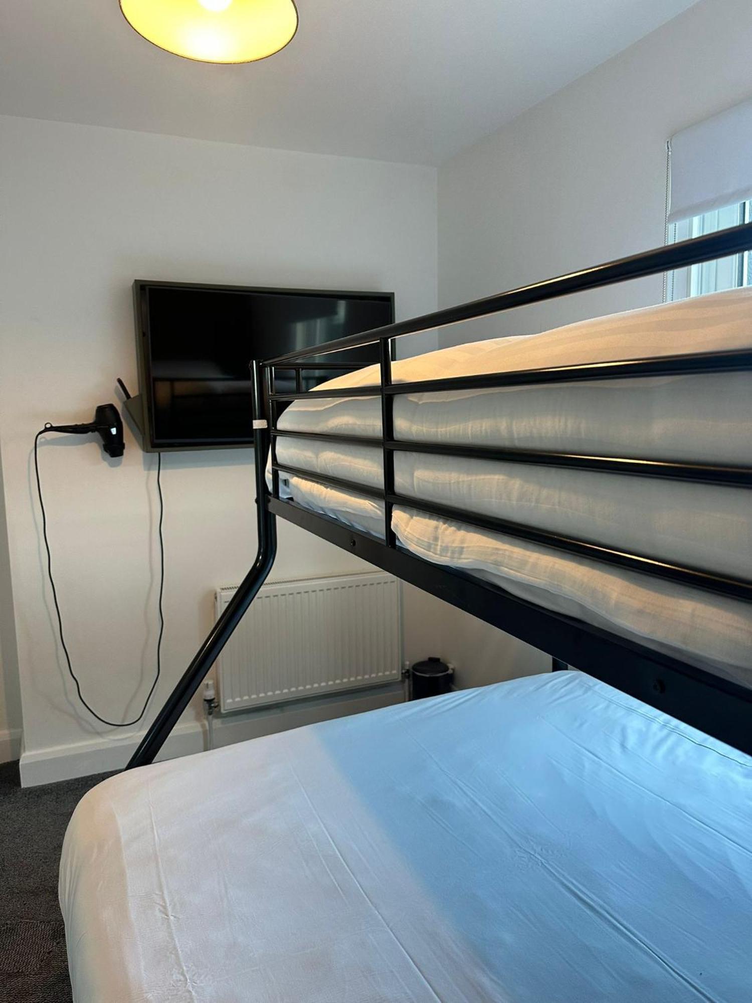 Mary Mullen'S Rooms Eyre Square. Galway Luaran gambar